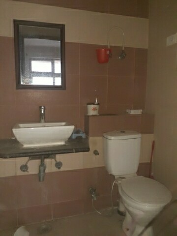 Bathroom in 3 BHK Apartment at Amrapali Golf Homes, Sector 4, Greater Noida – for Rent