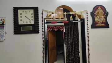 Bedroom in 1 BHK Apartment at Seawoods – for Rent