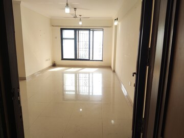 2 BHK Apartment For Rent in Whispering Heights Malad West Mumbai  8259967