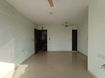Room in 3 BHK Apartment at Rustomjee Athena, Majiwada – for Rent