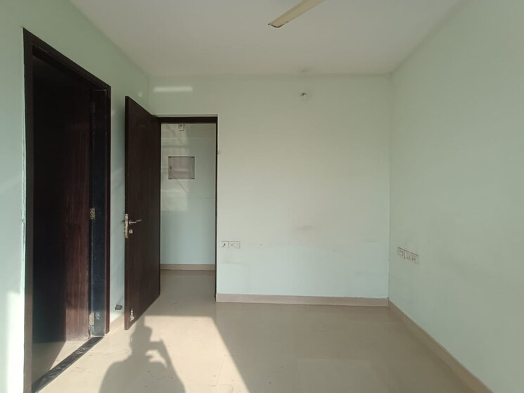 Master Bedroom, rustomjee-athena 3 Bedroom 980 Sq.Ft. Apartment In Majiwada Thane 8259946