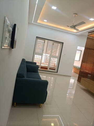 2 BHK Apartment For Sale in Platinum Towers Pune, Yewalewadi