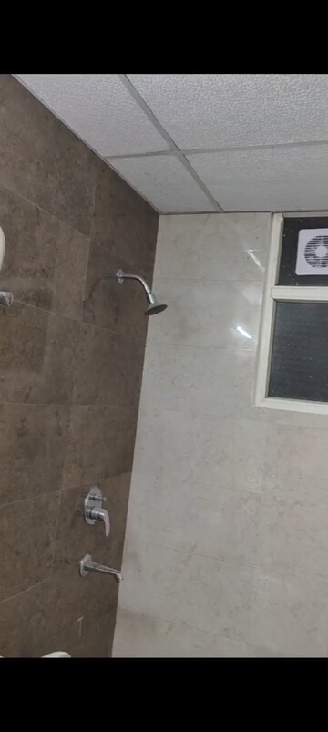 Furnished Amenities in 2.5 BHK Apartment at Apex The Kremlin, Siddharth Vihar – for Rent
