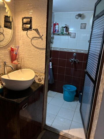 Bathroom in 1 BHK Apartment at Bhumiraj Woods, Kharghar – for Sale