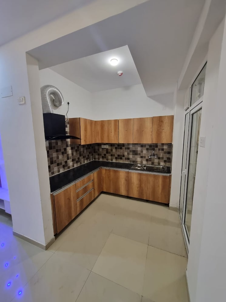 Kitchen, prateek-grand-paeonia 2 Bedroom 970 Sq.Ft. Apartment In Krishna Vihar Ghaziabad 8260222