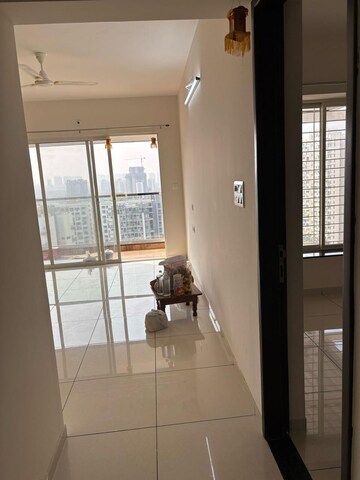 Room in 3 BHK Apartment at VJ YashOne Infinitee, Tathawade – for Rent