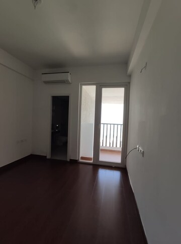Building Lobby in 3 BHK Apartment at Mapsko Mount Ville, Sector 79 – for Rent