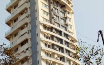 4 BHK Apartment For Sale in Mermit Tower, Bdd Chawl