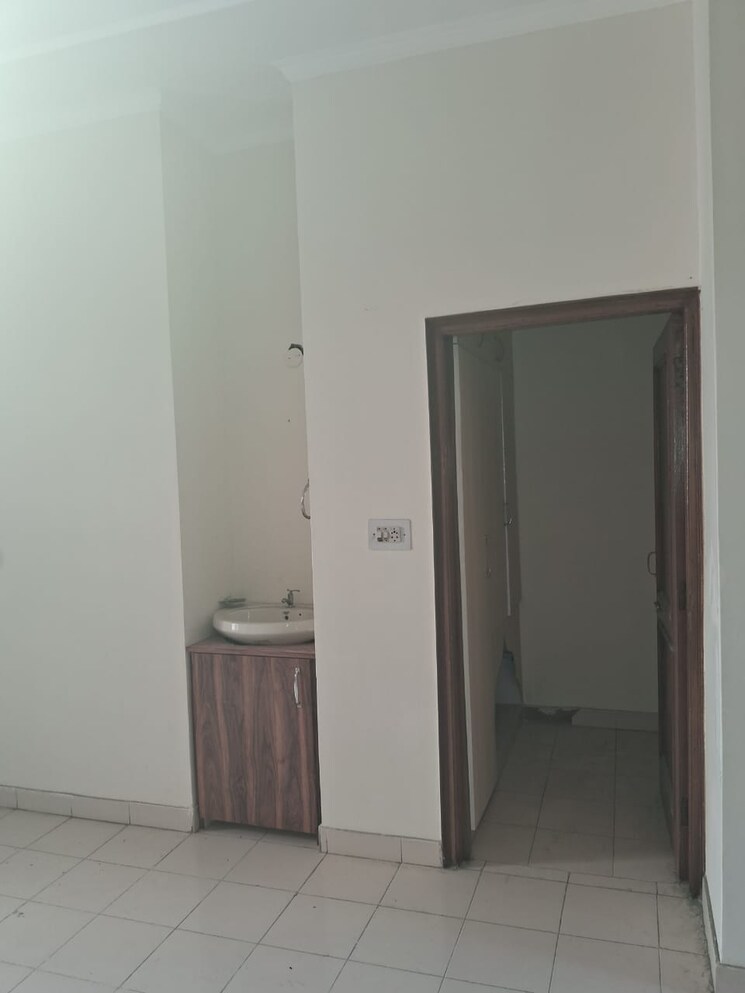 Bathroom, ambala highway 2 Bedroom 900 Sq.Ft. Independent House In Ambala Highway Zirakpur 8260618