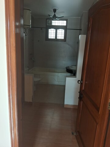 Bathroom in 3.5 BHK Independent House at Sector 45 – for Rent