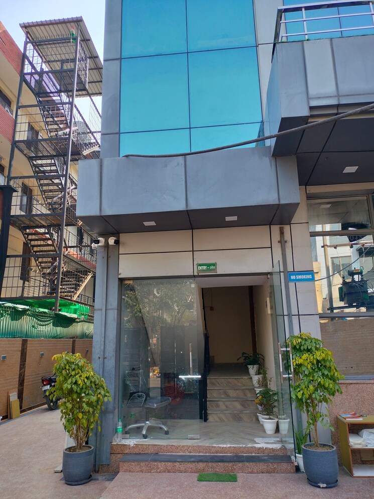 Exterior View, sector 2 Commercial Office Space 1500 Sq.Ft. In Sector 2 Noida 8260619