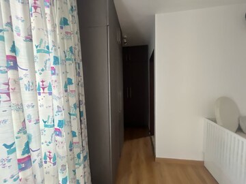 Bedroom in 5 BHK Apartment at Pioneer Park Presidia, Sector 62 – for Rent