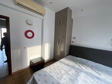 Bedroom in 5 BHK Apartment at Pioneer Park Presidia, Sector 62 – for Rent