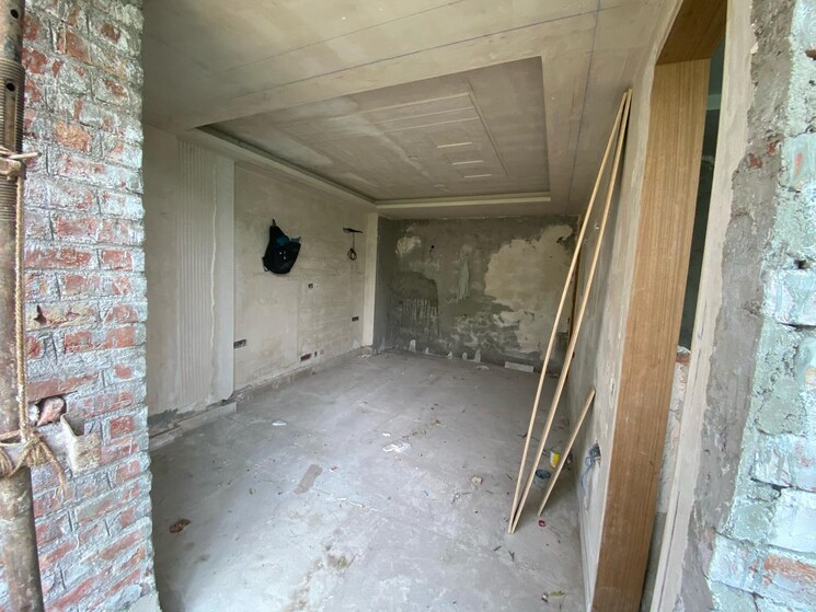 Room, green park 3 Bedroom 200 Sq.Yd. Apartment In Green Park Delhi 8260878