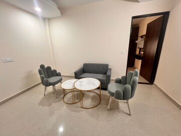 Living Room in 3 BHK Apartment at Shalimar Apartments Shalimar Garden, Shalimar Garden – for Sale