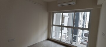 Master Bedroom in 1 BHK Apartment at LnT Veridian, Powai – for Rent