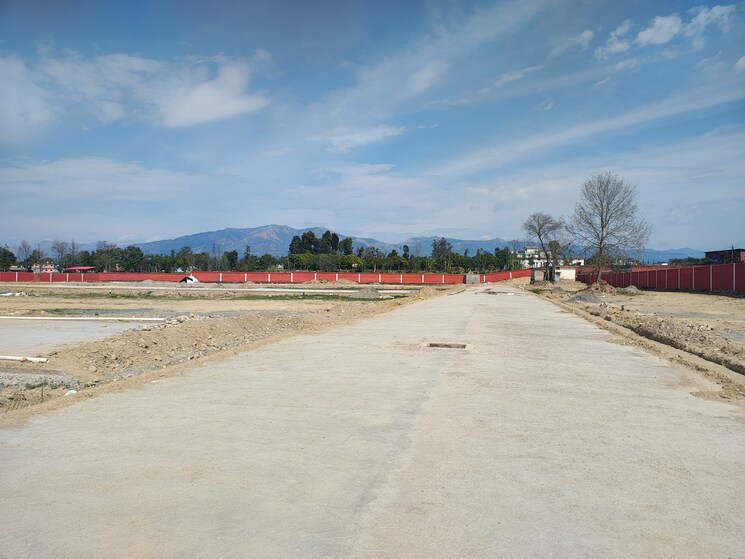 undefined, dehradun cantt  150 Sq.Yd. Plot In Dehradun Cantt Dehradun 8261154