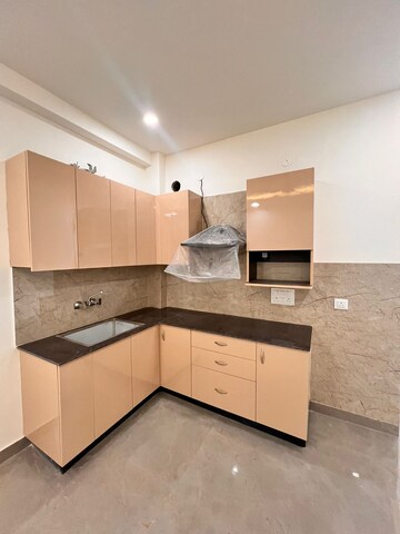 Kitchen in 1 BHK Apartment at Sector 55 – for Rent