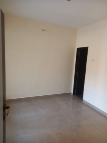 Room in 2 BHK Apartment at Mohan Suburbia, Ambernath West – for Rent