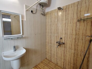Bathroom in 2 BHK Apartment at Candolim – for Rent