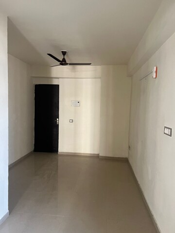 3 BHK Apartment For Rent in ROF Aalayas, Sector 102
