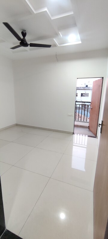2 BHK Apartment For Sale in Bhatagaon