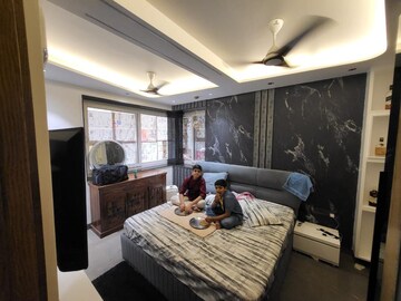 Bedroom in 2 BHK Apartment at Paschim Vihar – for Rent