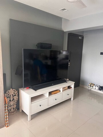 Bedroom in 3 BHK Apartment at Dignity Bayview, Wadala West – for Rent