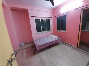 Room in 3 BHK Builder Floor at Behala Chowrasta – for Sale