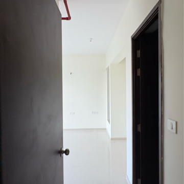 Bathroom in 2 BHK Apartment at Kalpataru Paramount D, Majiwada – for Rent