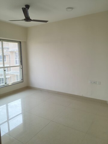 1 BHK Apartment For Rent in UK Iridium Kandivali East Mumbai  8262280