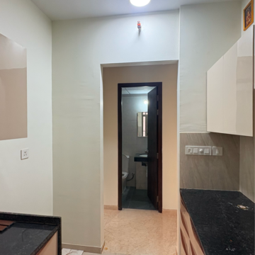 Building Lobby in 2 BHK Apartment at Kalpataru Paramount D, Majiwada – for Rent