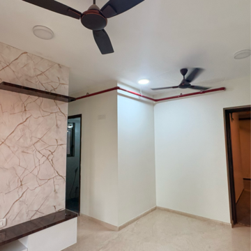 Room in 2 BHK Apartment at Kalpataru Paramount D, Majiwada – for Rent