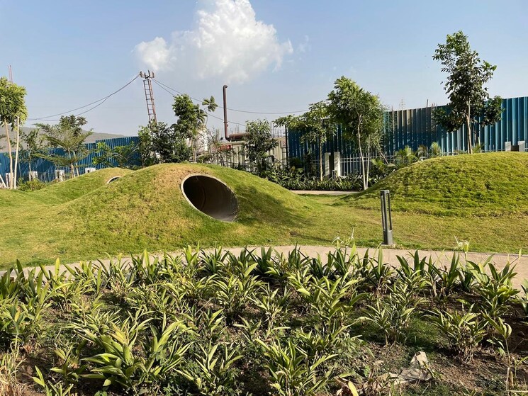 Garden, shapoorji-sp-residency 2 Bedroom 650 Sq.Ft. Apartment In Phursungi Pune 8262364