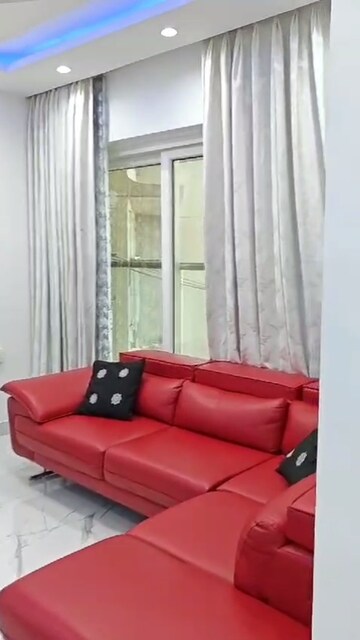 Bedroom in 2 BHK Apartment at RNA NG Eclat, Andheri West – for Rent