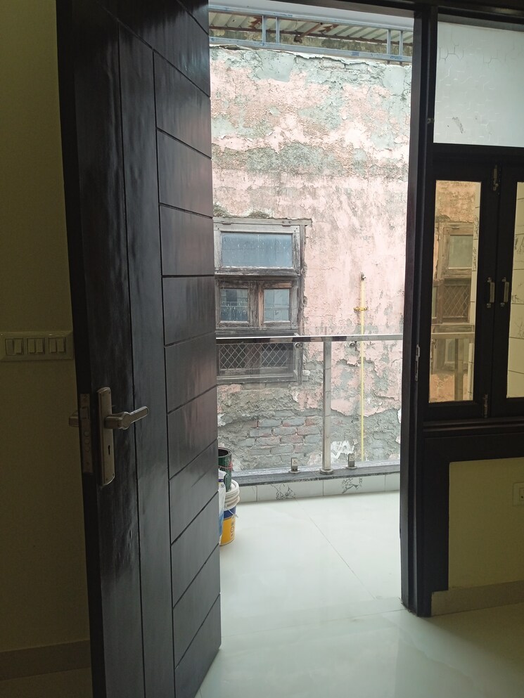 Balcony, sector 1 dwarka 2 Bedroom 600 Sq.Ft. Apartment In Sector 1, Dwarka Delhi 8262468