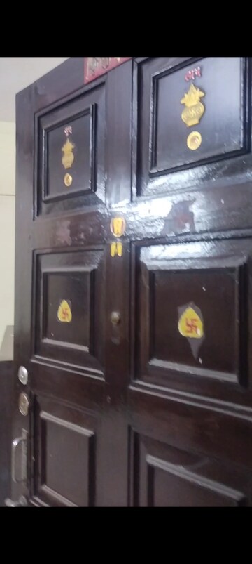 Furnished Amenities in 1 BHK Apartment at Navre Baug CHS, Kurla East – for Rent