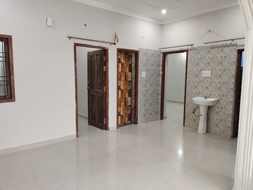 Room in 2 BHK Villa at Viram Khand – for Rent
