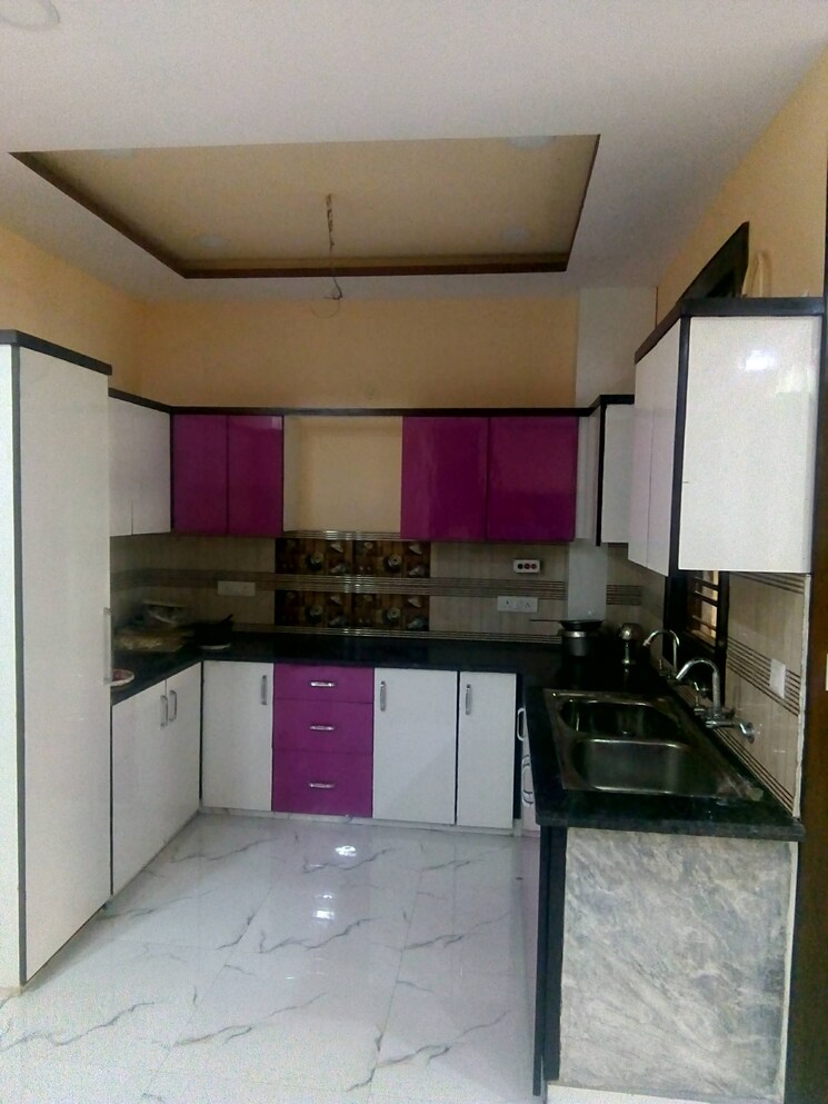 Kitchen, raj nagar 3 Bedroom 200 Sq.Yd. Builder Floor In Raj Nagar Ghaziabad 8262514