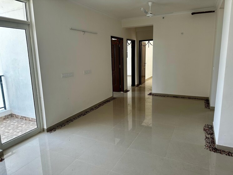 Room, omaxe-waterscapes 3.5 Bedroom 1850 Sq.Ft. Apartment In Gomti Nagar Lucknow 8262534