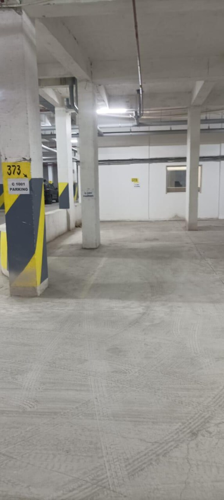  Parking, mi-central-park 3.5 Bedroom 2055 Sq.Ft. Apartment In Arjunganj Lucknow 8262565