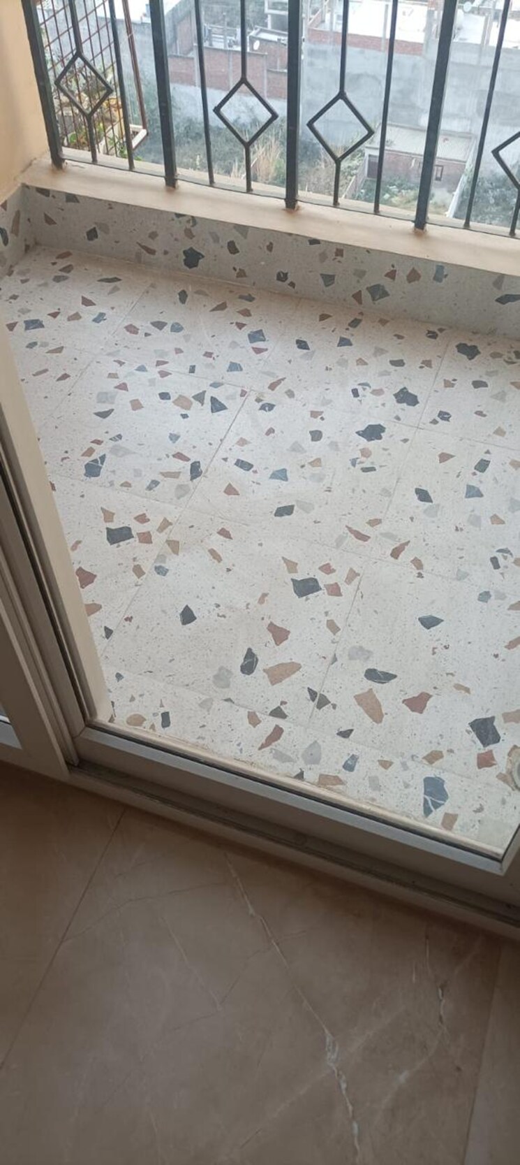 Room, mi-central-park 3.5 Bedroom 2055 Sq.Ft. Apartment In Arjunganj Lucknow 8262565