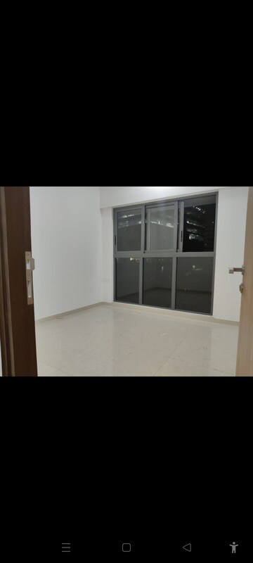 Room in 2 BHK Apartment at Lodha Vista, Lower Parel – for Rent