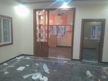 Room in 3 BHK Builder Floor at Ramamurthy Nagar – for Rent
