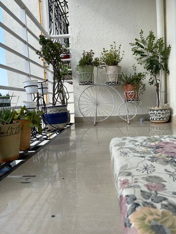  2 BHK Apartment at Andheri West – for Rent