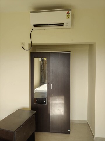 Master Bedroom in 1.5 BHK Apartment at Lodha Palava City, Dombivli East – for Rent