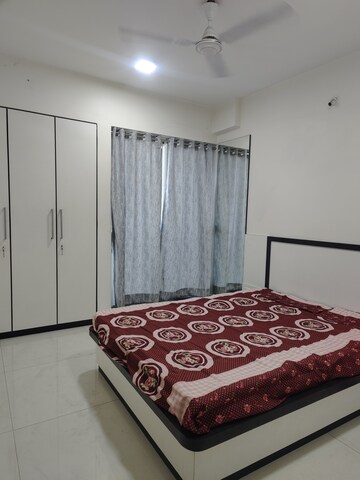 Bedroom in 2 BHK Apartment at Sheth Avalon Phase 2, Majiwada – for Rent