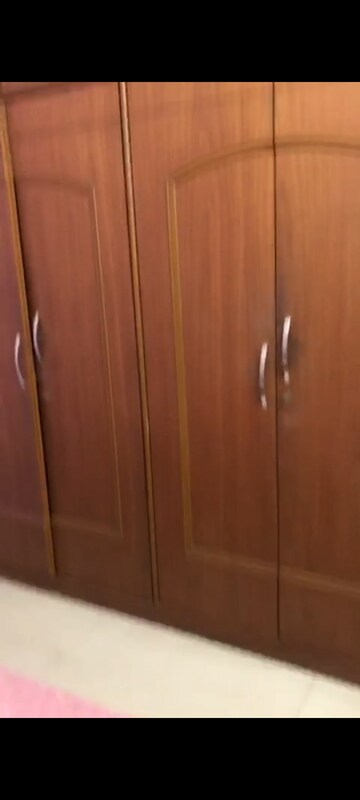 Furnished Amenities in 1 BHK Apartment at Adarsh Nagar Society, Worli – for Rent