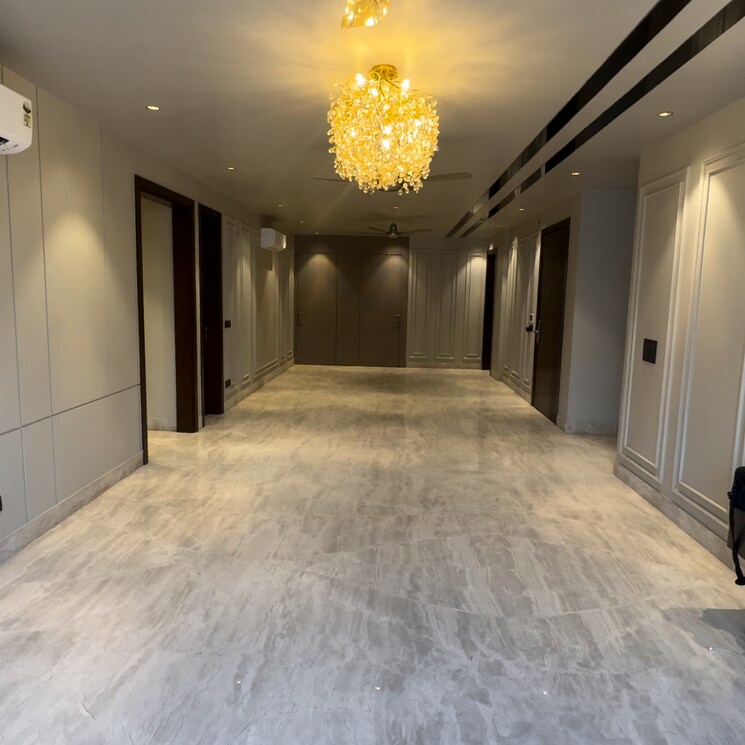 Room, south extension i 4 Bedroom 2800 Sq.Ft. Builder Floor In South Extension I Delhi 8262704