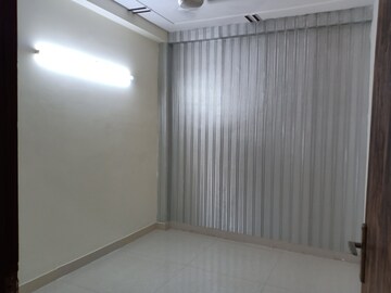 Room in 2 BHK Apartment at Khirki Extension – for Rent